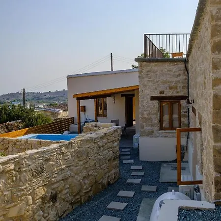 Aphrodite Traditional With Swimjacuzzi Villa
